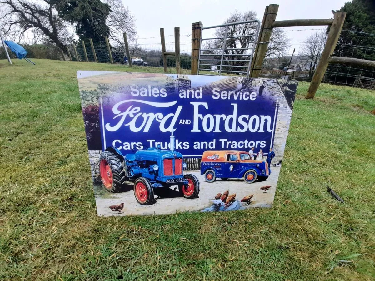 Large Ford & Fordson Tin Sign - Image 2
