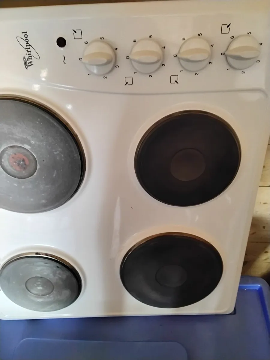 Electric hob - Image 1