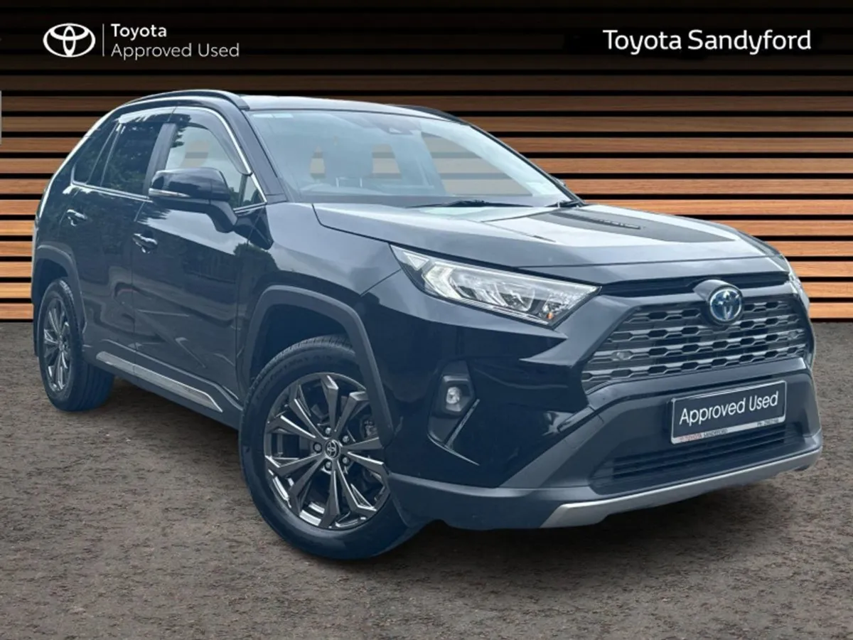 Toyota Rav4 Hybrid SOL Auto Plus Extras // Leathe - Image 1