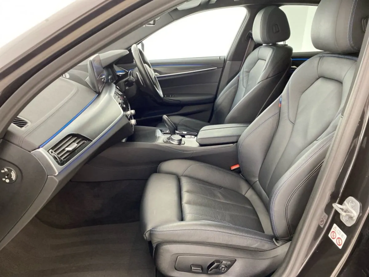 BMW 5 Series 545E Xdrive 5smg 4DR Auto X Drive M - Image 2