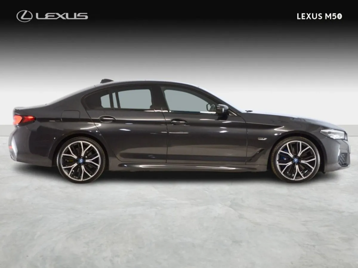 BMW 5 Series 545E Xdrive 5smg 4DR Auto X Drive M - Image 4