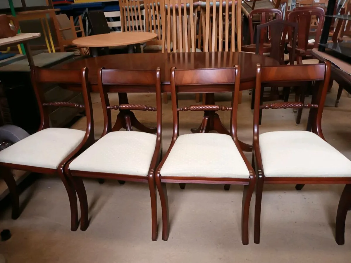 Dining Table and Chairs - Image 3