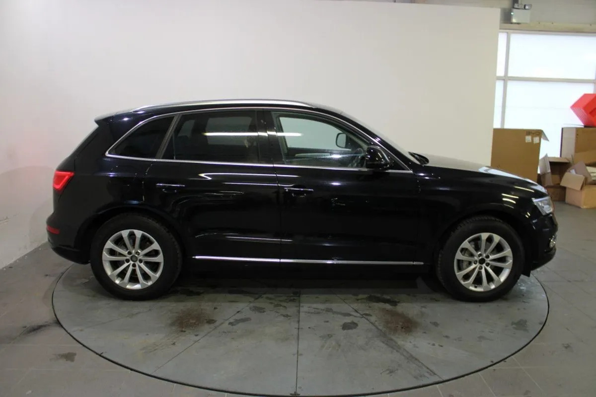 Audi Q5 2.0tdi 150HP Ultra SE - Image 3