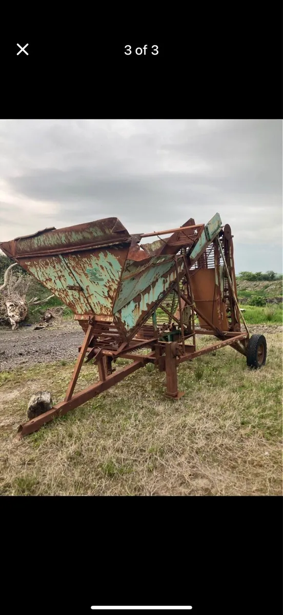 Cleaner loader wanted