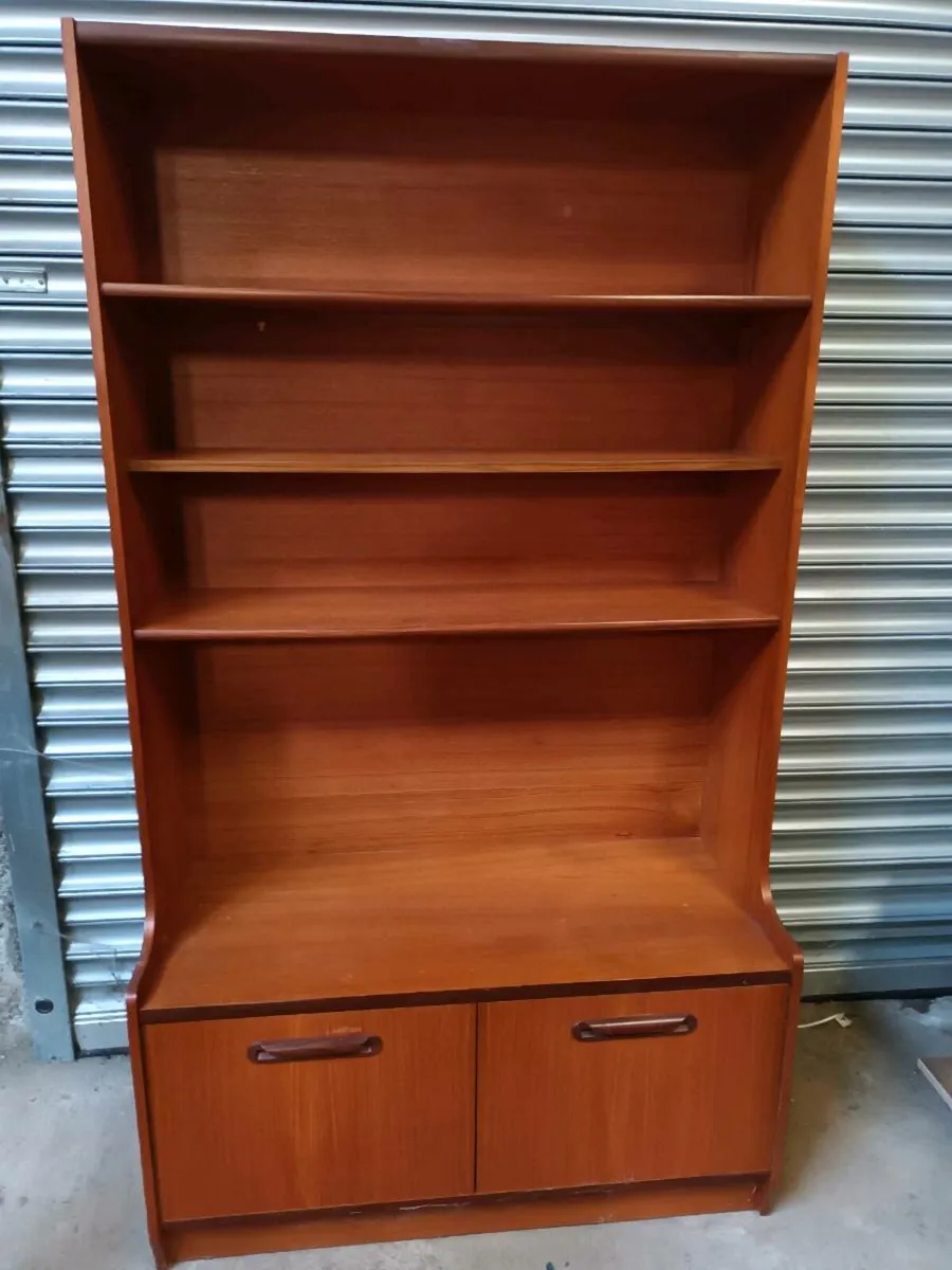 Kitchen Dresser - Image 1