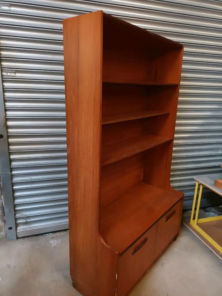 Kitchen Dresser - Image 3