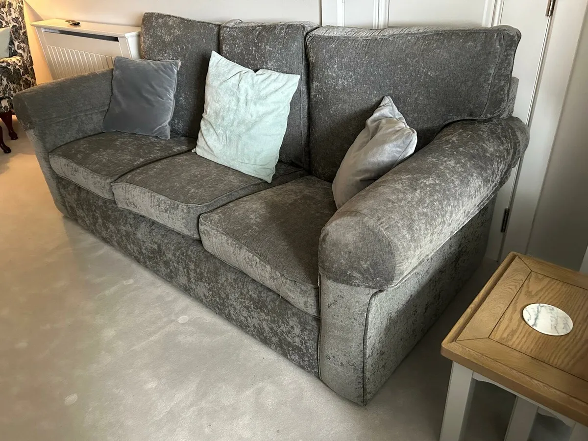 3 Seater Couch - Image 2