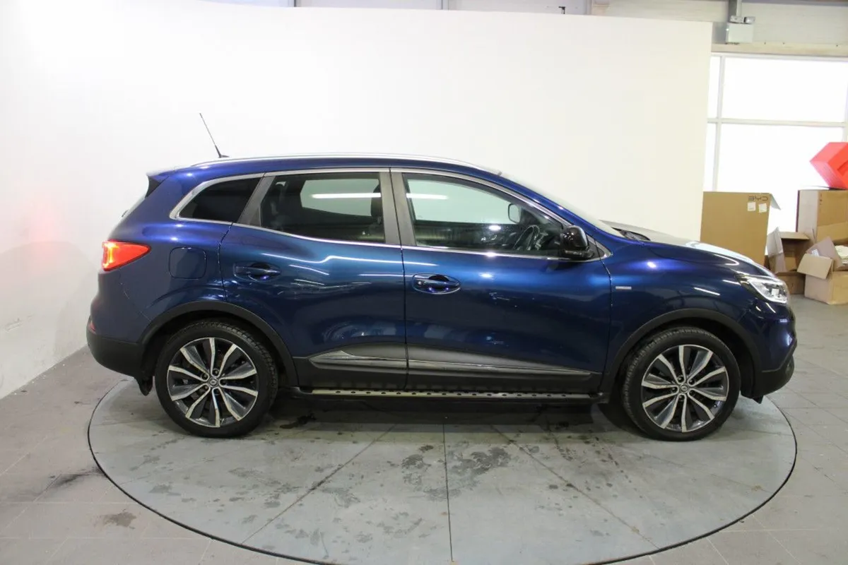 Renault KADJAR 1.5 dCi Energy Signature Nav Bose - Image 3