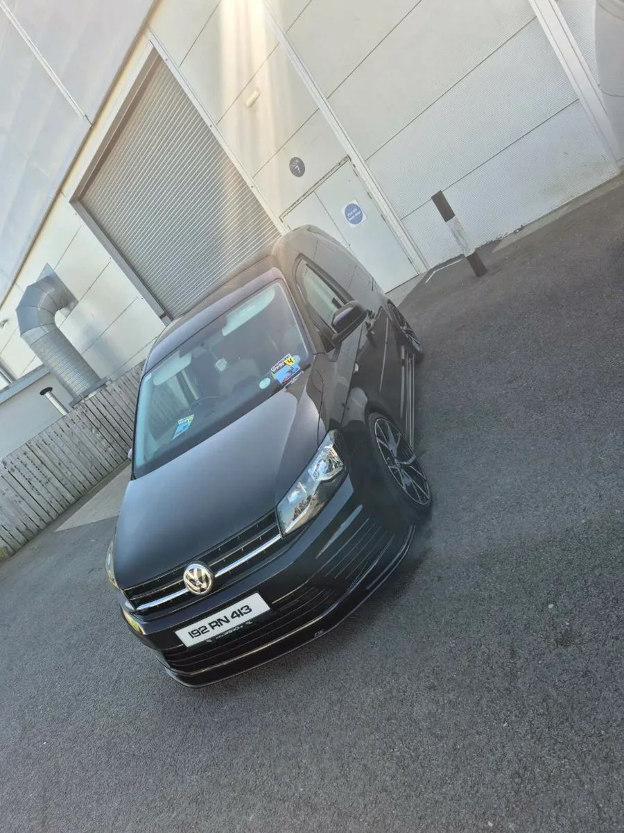 Vollswagon Caddy 2019 - Image 4