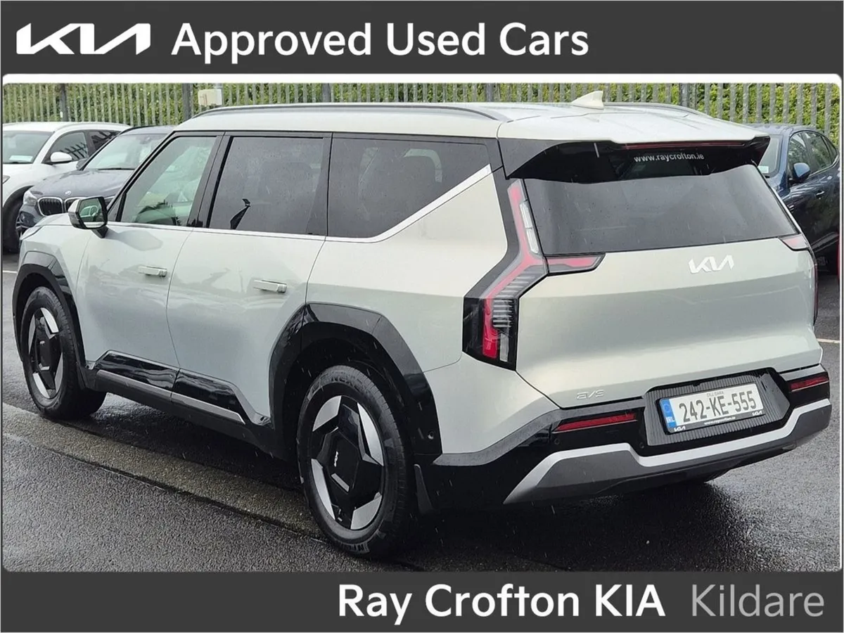 Kia EV9 Earth RWD - Image 3
