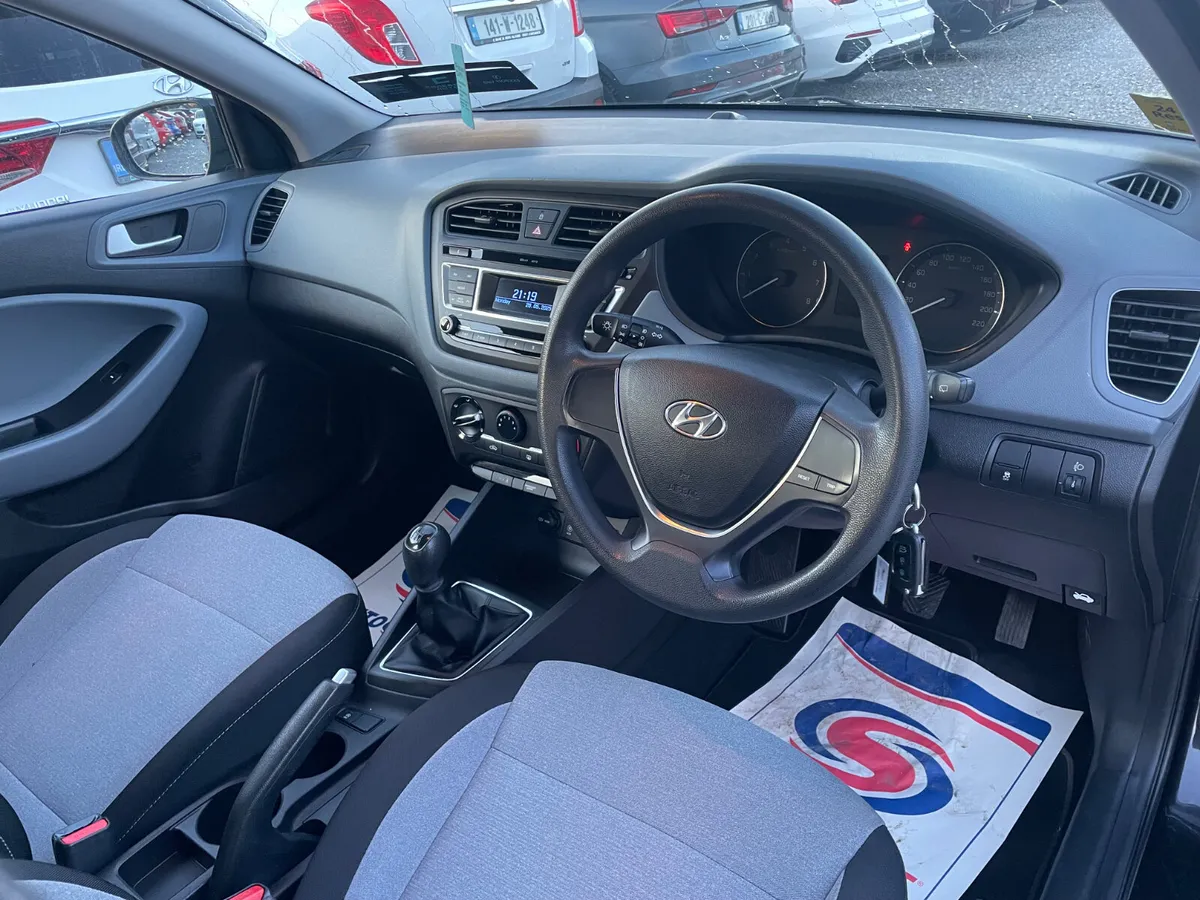 Hyundai i20 - Image 4