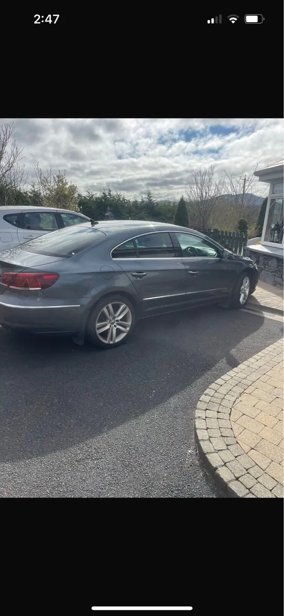 VW Passat - Image 1