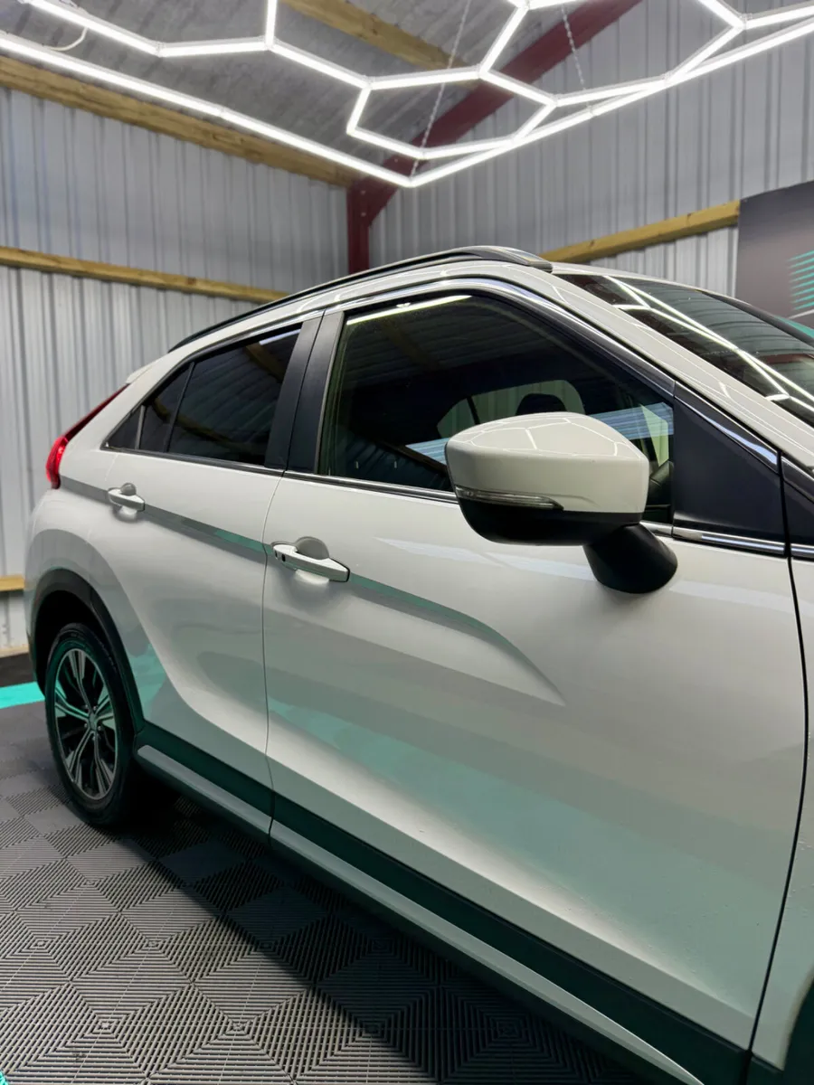 Mitsubishi Eclipse Cross 2019 - Automatic - Image 2