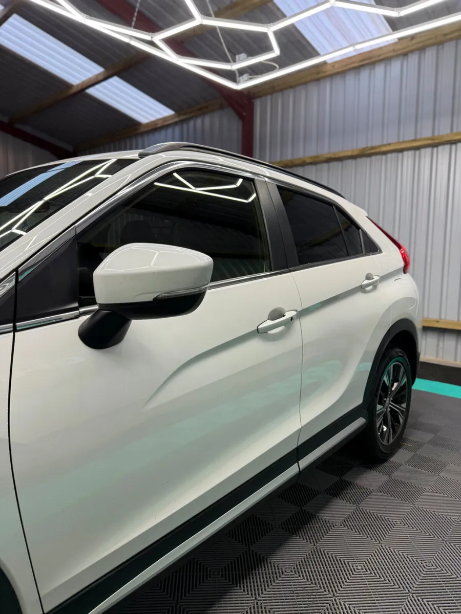 Mitsubishi Eclipse Cross 2019 - Automatic - Image 3