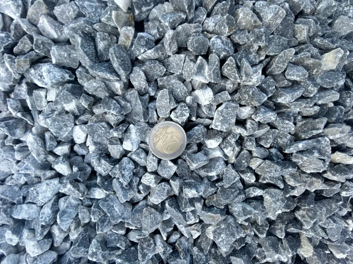 Decorative gravel - Image 1