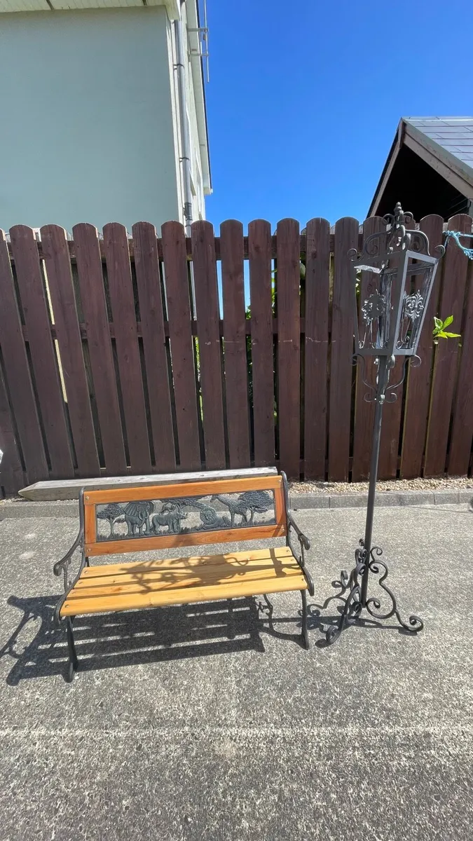 Outdoor decor - Image 1
