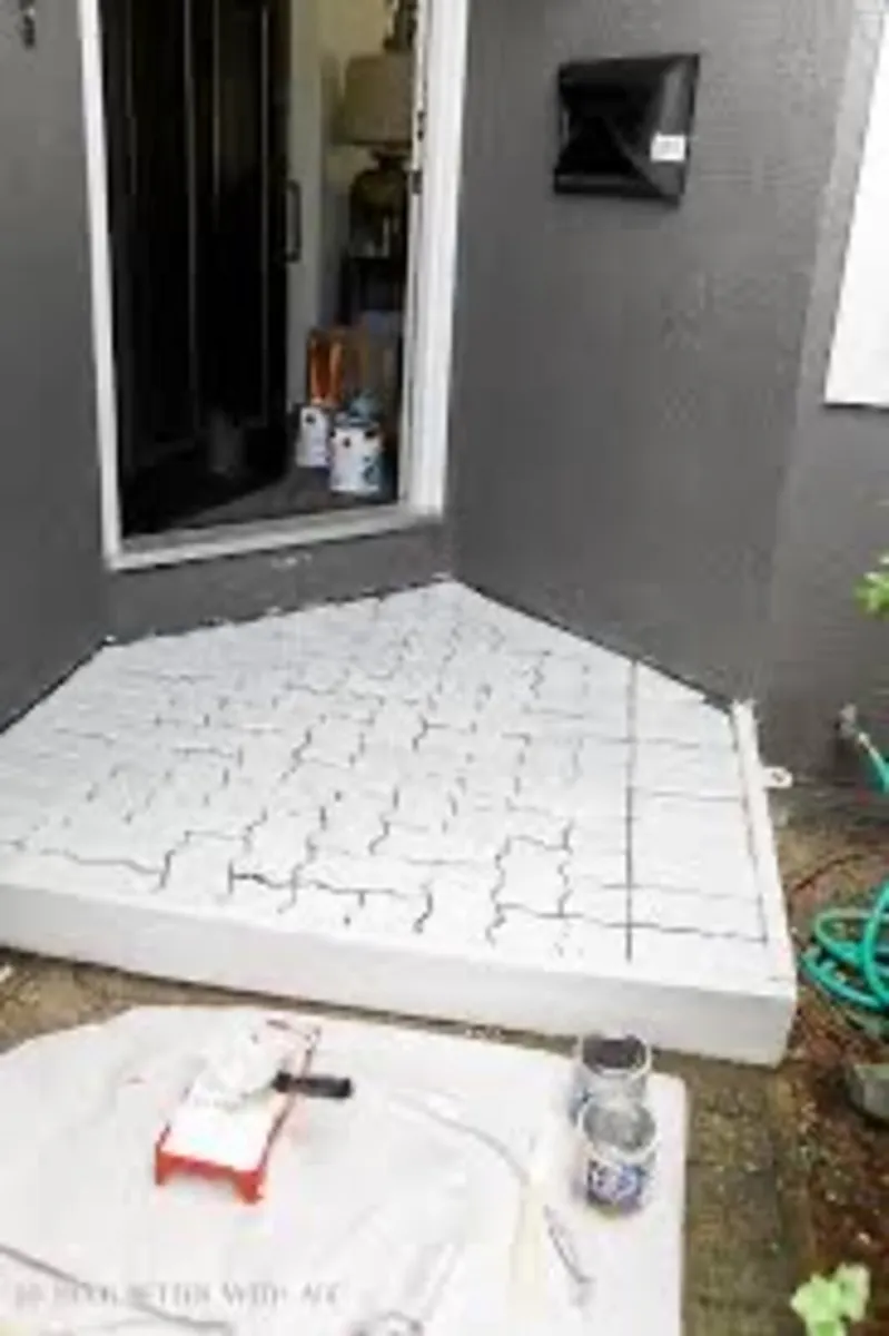 Masonry paint - Image 1