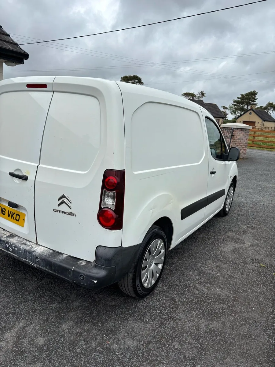 2016 Citroen berlingo - Image 3