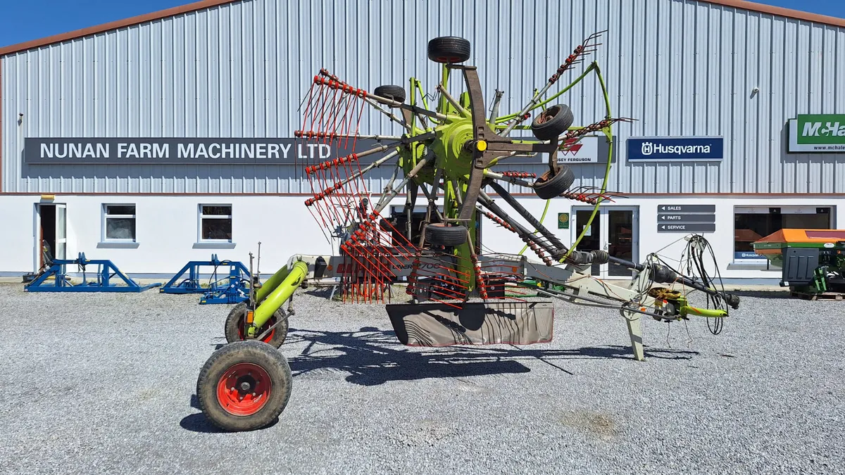 2021 CLAAS 2700 RAKE - Image 2