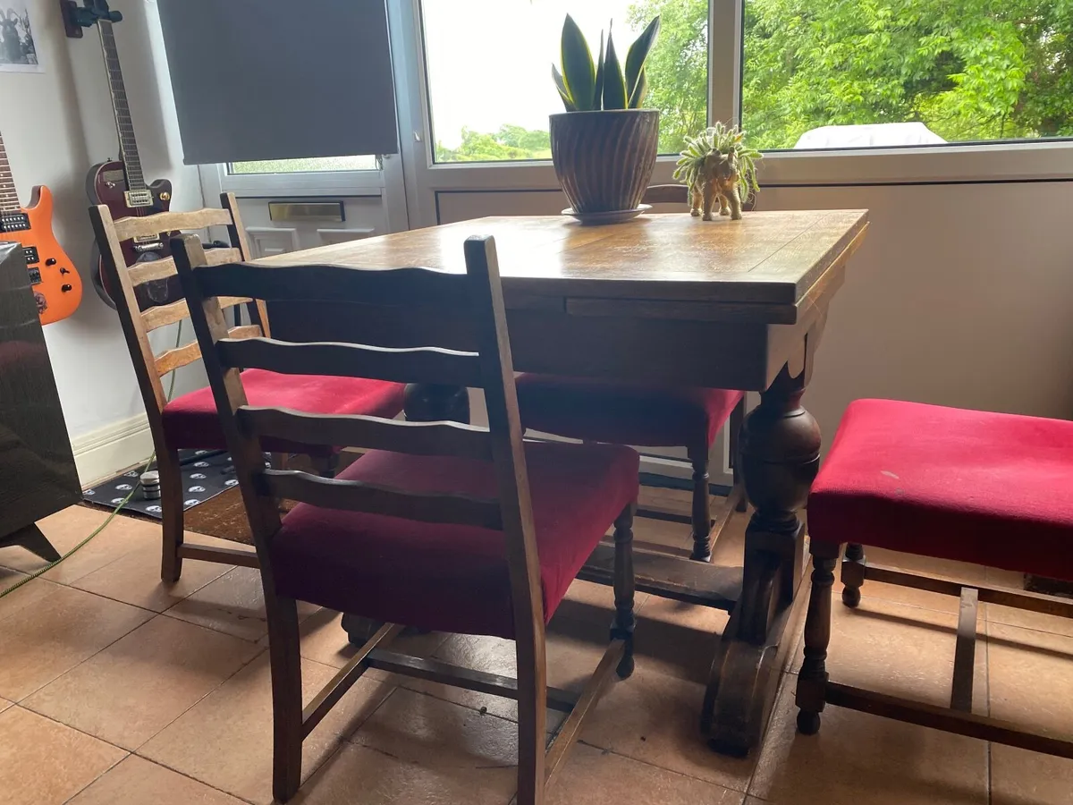 Dining table and chairs - Image 2