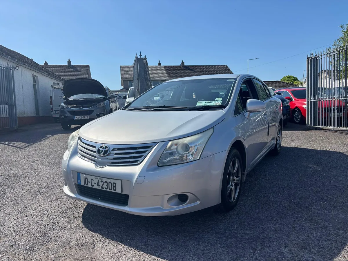 Toyota Avensis 2010  SPOTLESS  CAR - Image 3