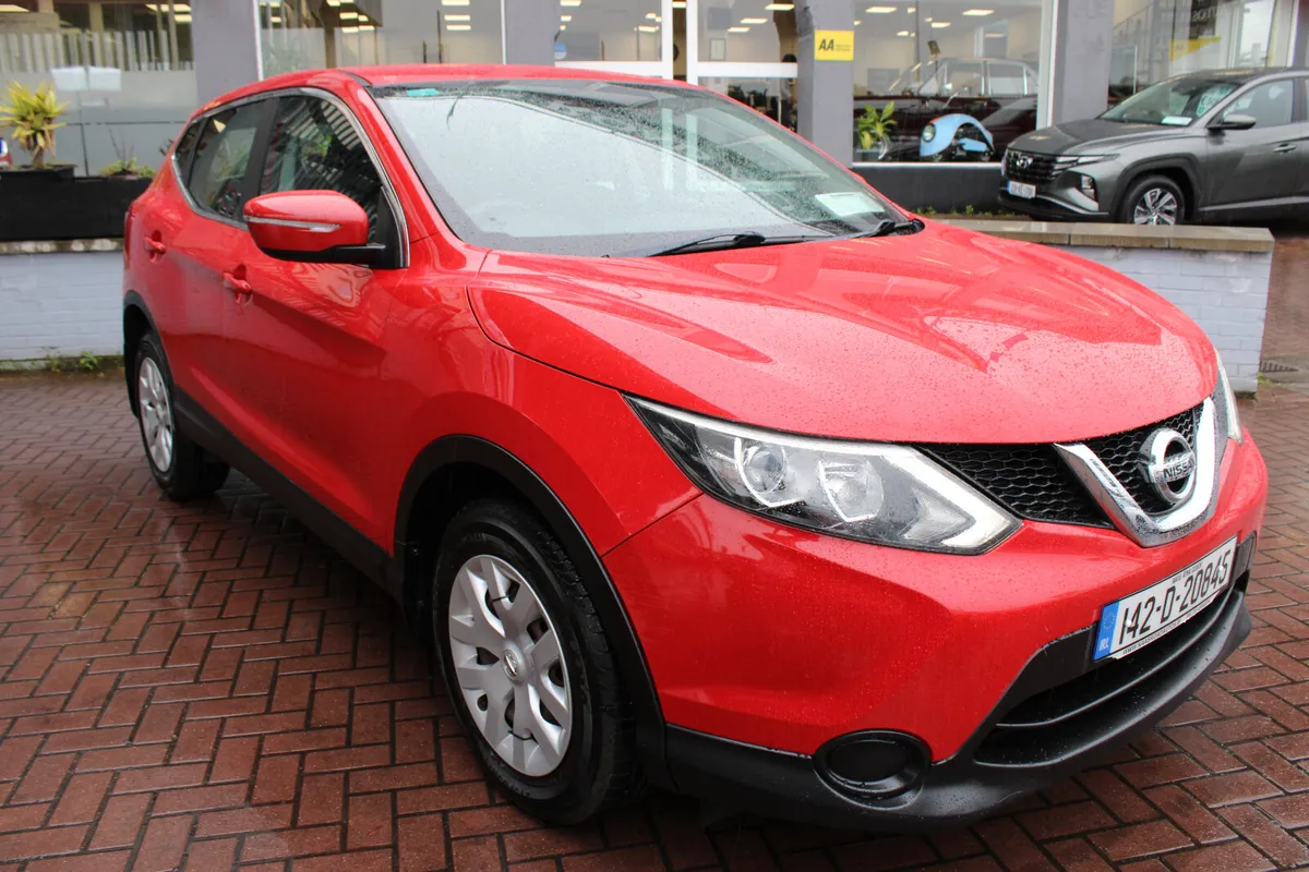 NISSAN QASHQAI 1.5DCI VISIA 5DR ESTATE - Image 2