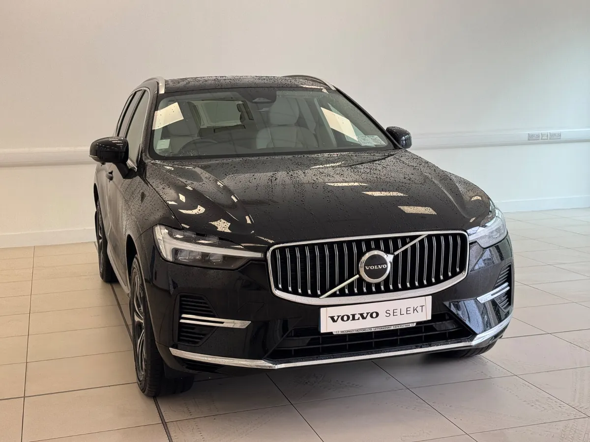 Volvo XC60 2023 - Image 4