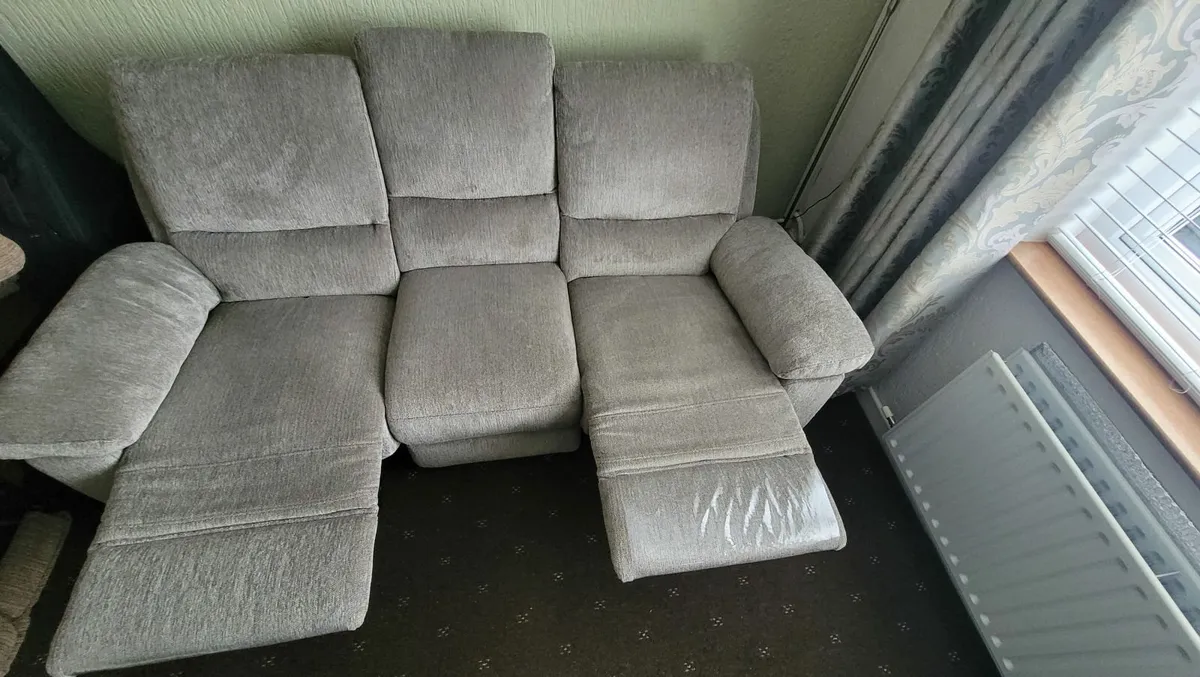 3 Seater Couch - Image 3