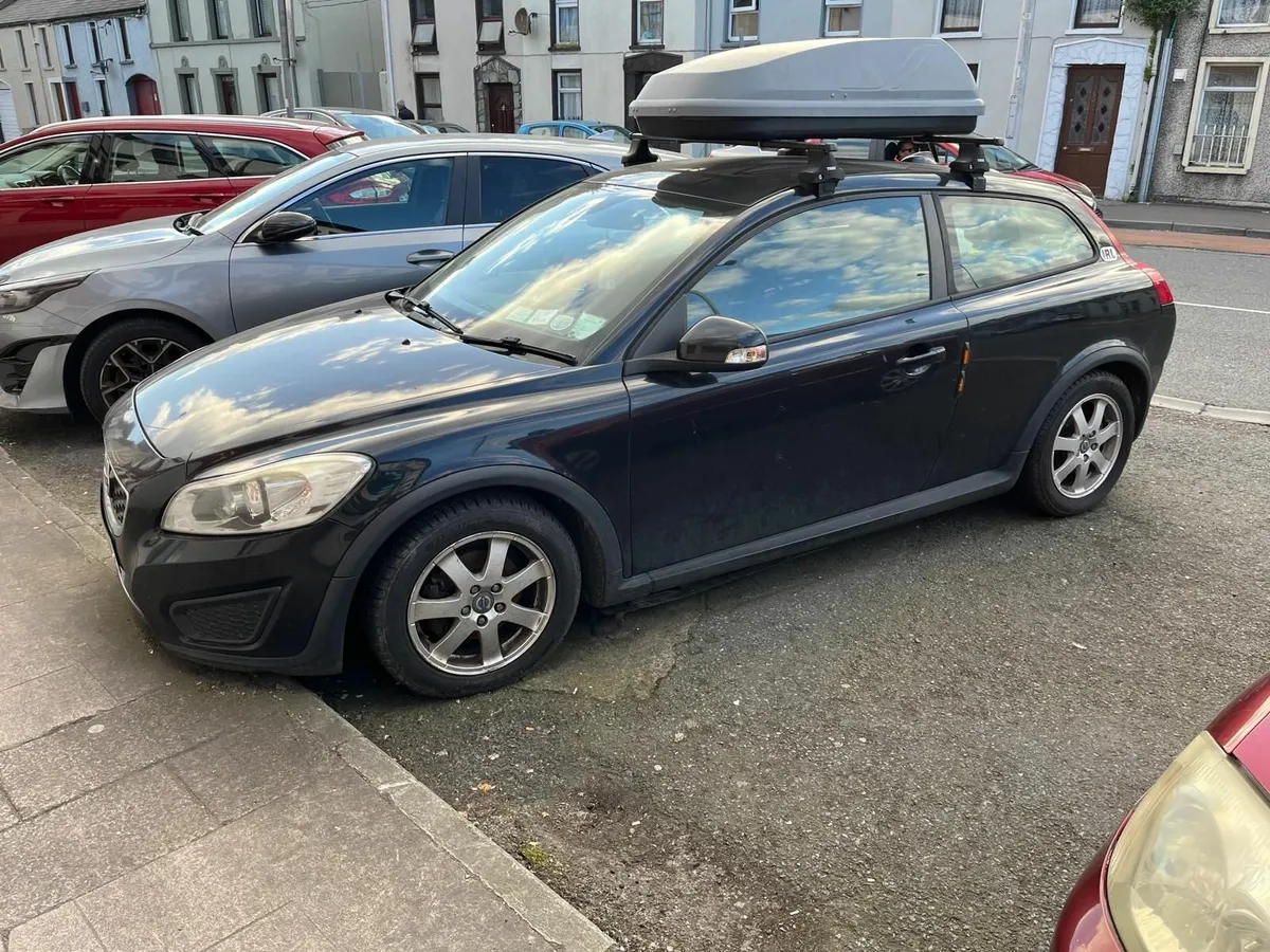 Volvo C30 2010 - Image 2