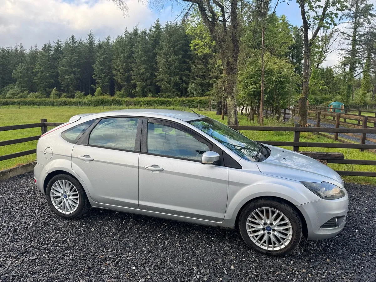 Ford Focus - Image 2