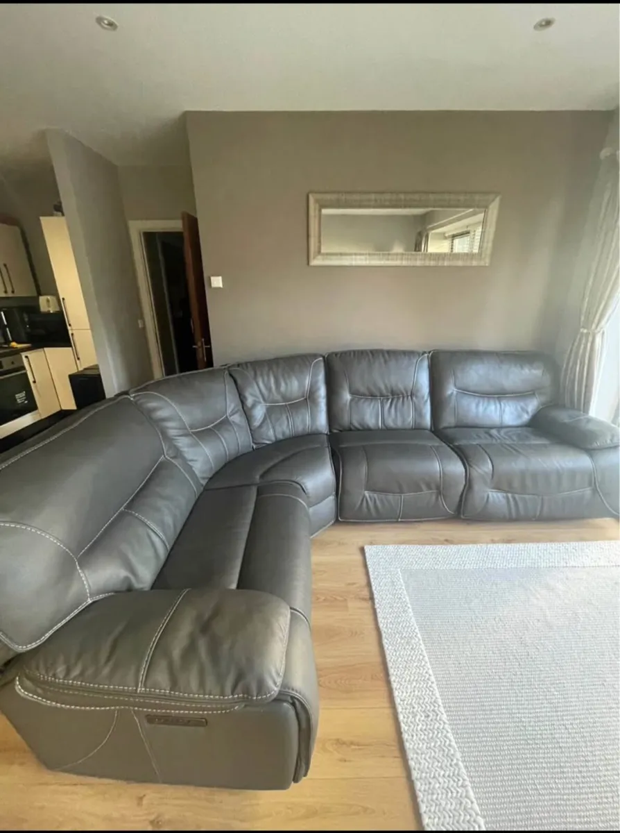Sofa - Image 2