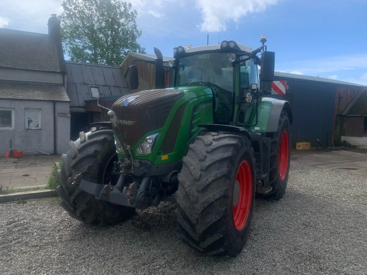 Fendt 939 (2018) (5900 hours) - Image 1