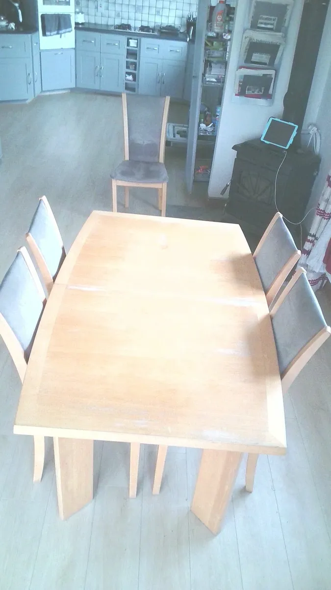 Skovby extendable dining table - Image 3