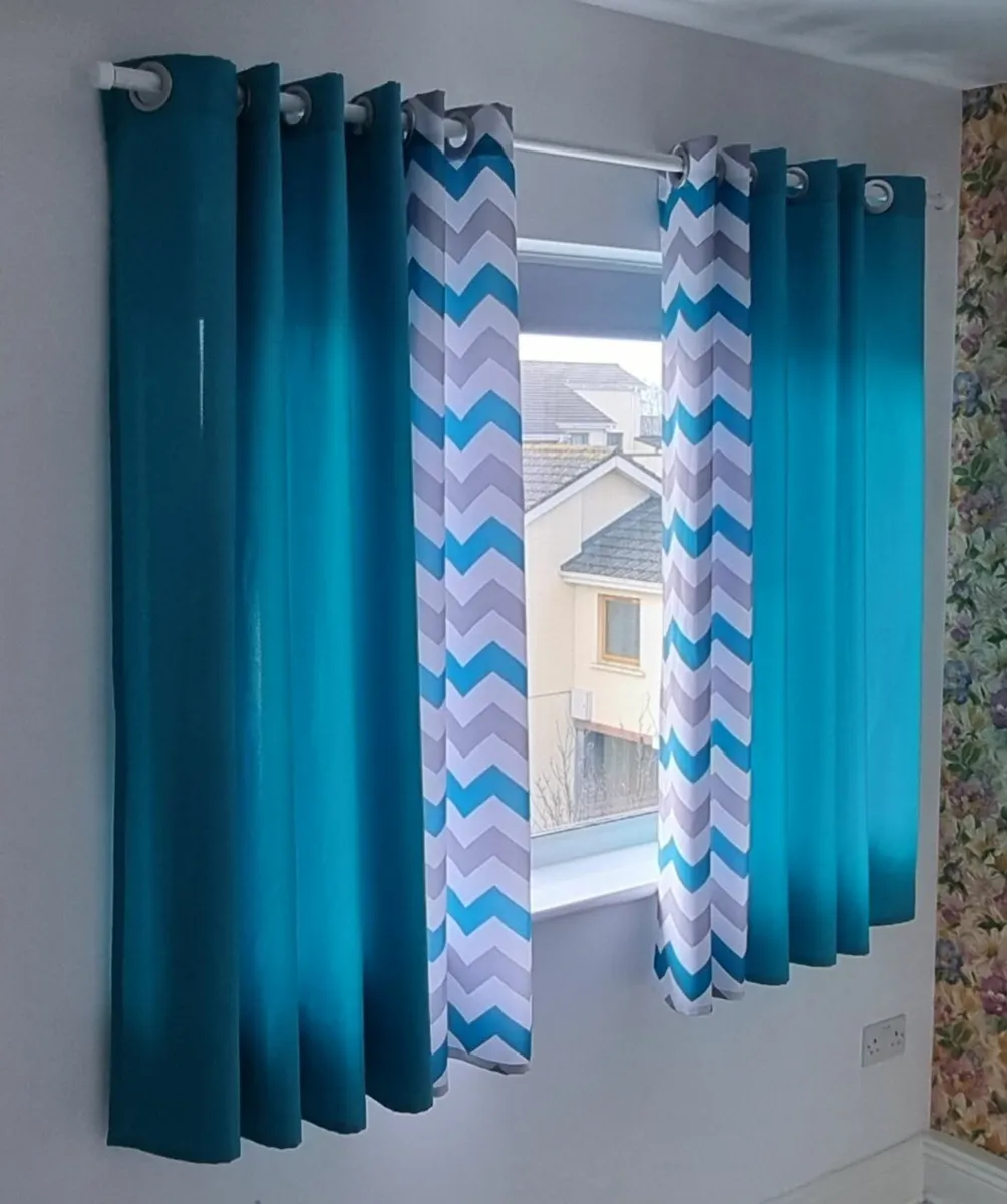 Curtains Blinds - Image 1