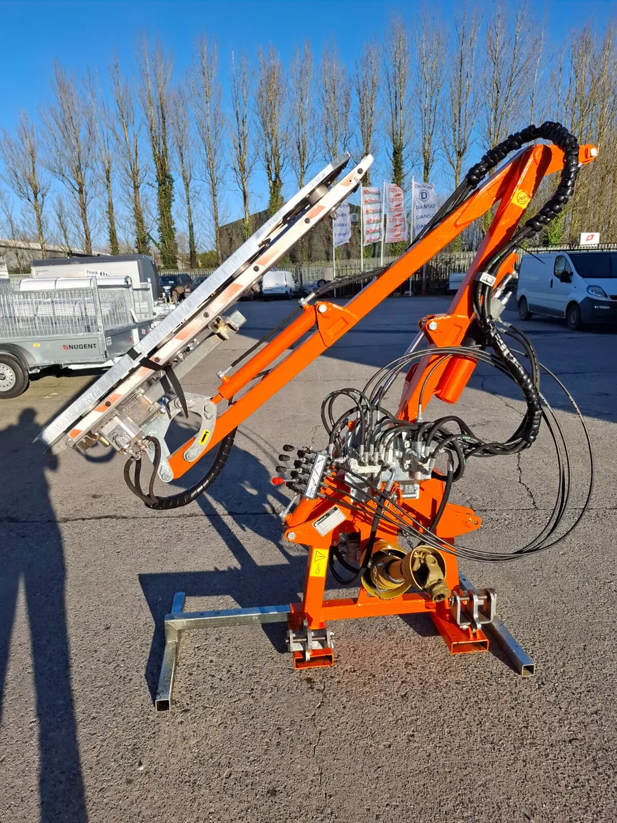 New Rotary Hedge Trimmer from Rinieri - Image 1