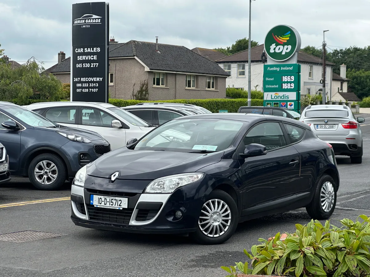 Renault Megane 2010 1.5 low mileage - Image 2