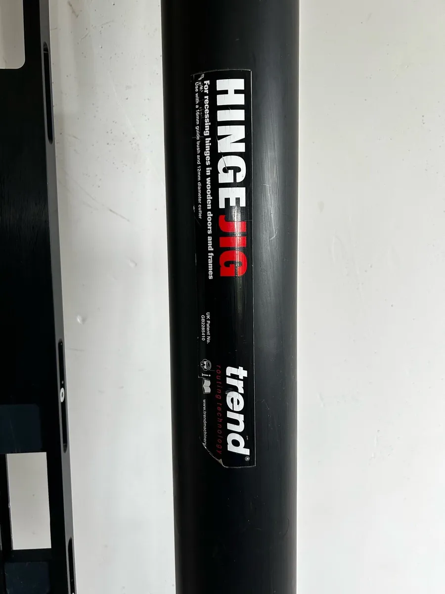 1 piece Trend Hinge Jig with protective tube - Image 1