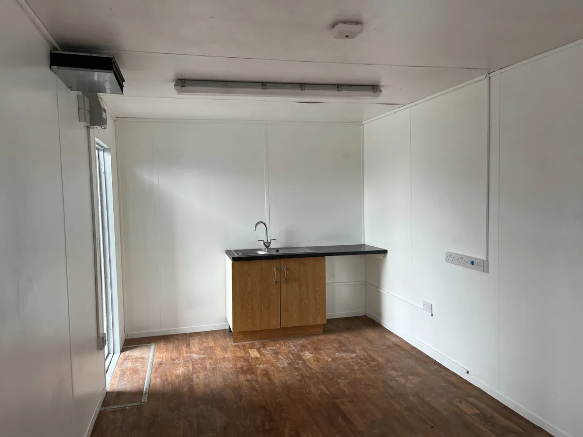 20ft Office Container with Kitchenette - Image 4