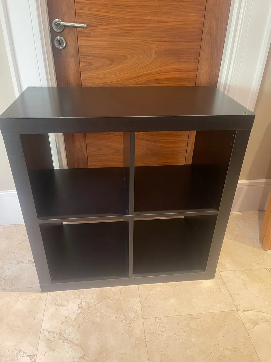 Lovely Black Shelf Unit In Very Good Condition - Image 1