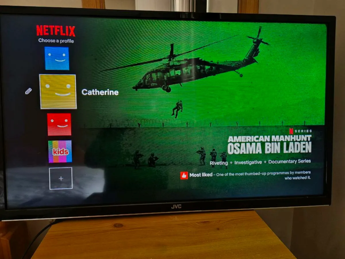 Smart JVC 32 inch Tvs