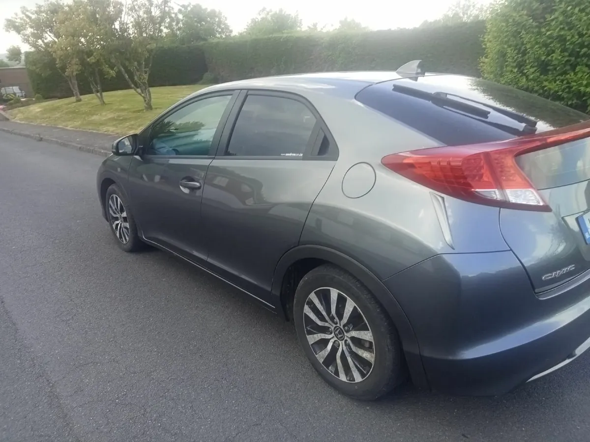 Honda Civic 132 - Image 2