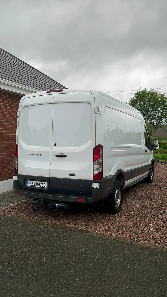 182 Ford Transit - Image 4