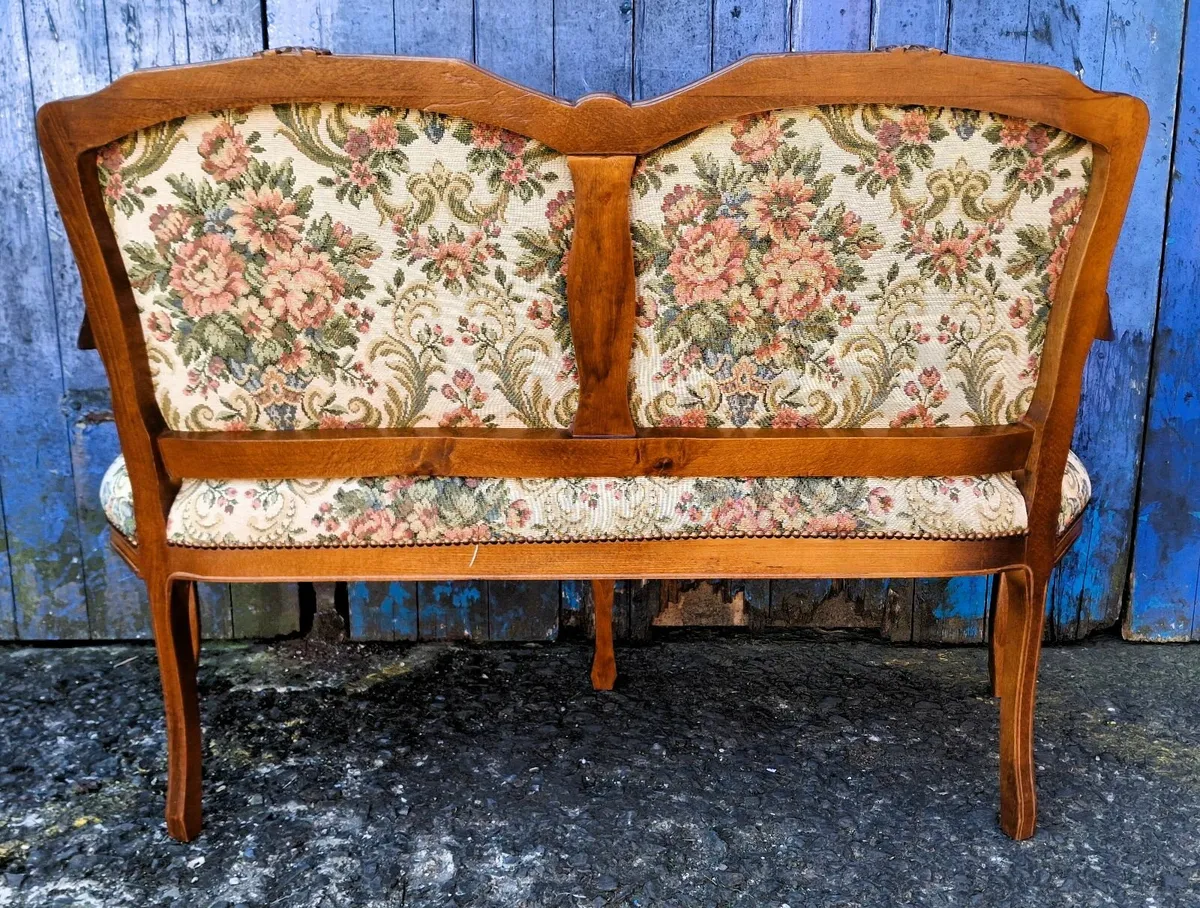 French Style Parlour Suite - Image 4