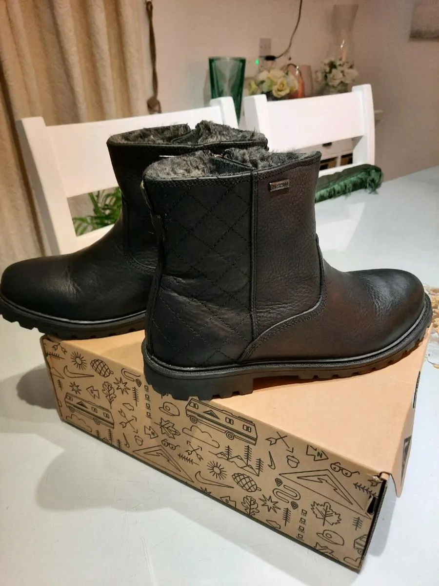 Barbour Boots - Image 3