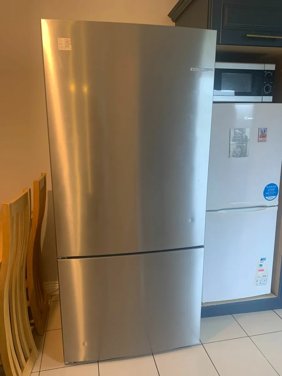 Fridge Frezzer Bosch series 4 - Image 3
