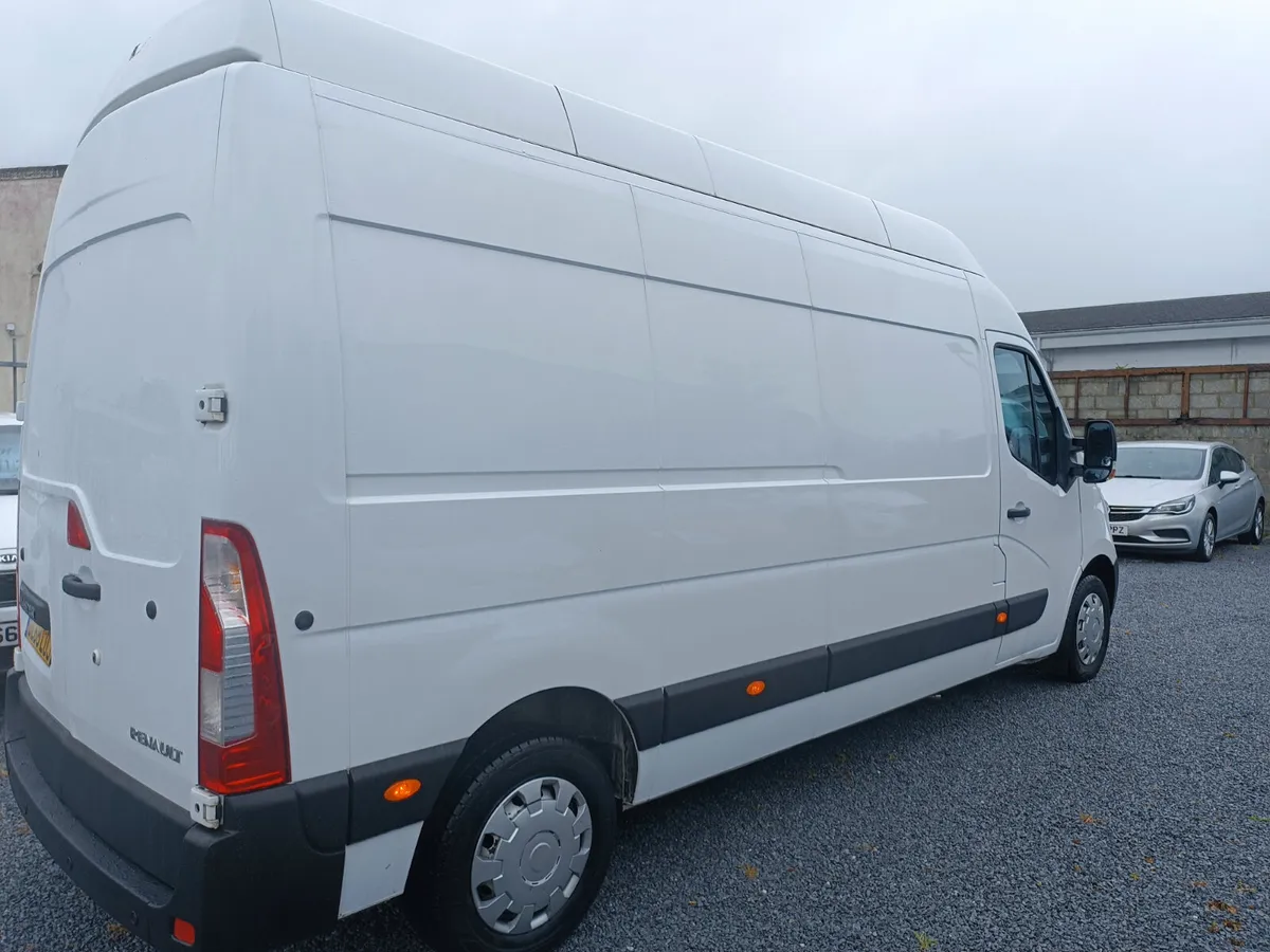 2019 Renault Master 2.3 DCI business lwb - Image 4