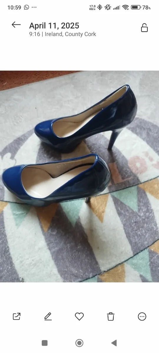 Navy high heels - Image 4