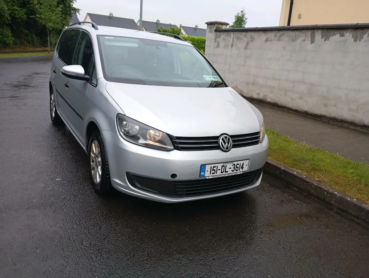 Volkswagen touran 7 seats 151 - Image 1