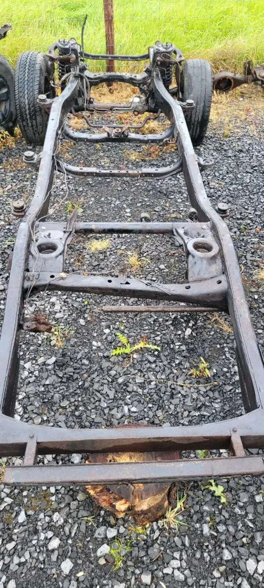Toyota landcruiser chassis - Image 1