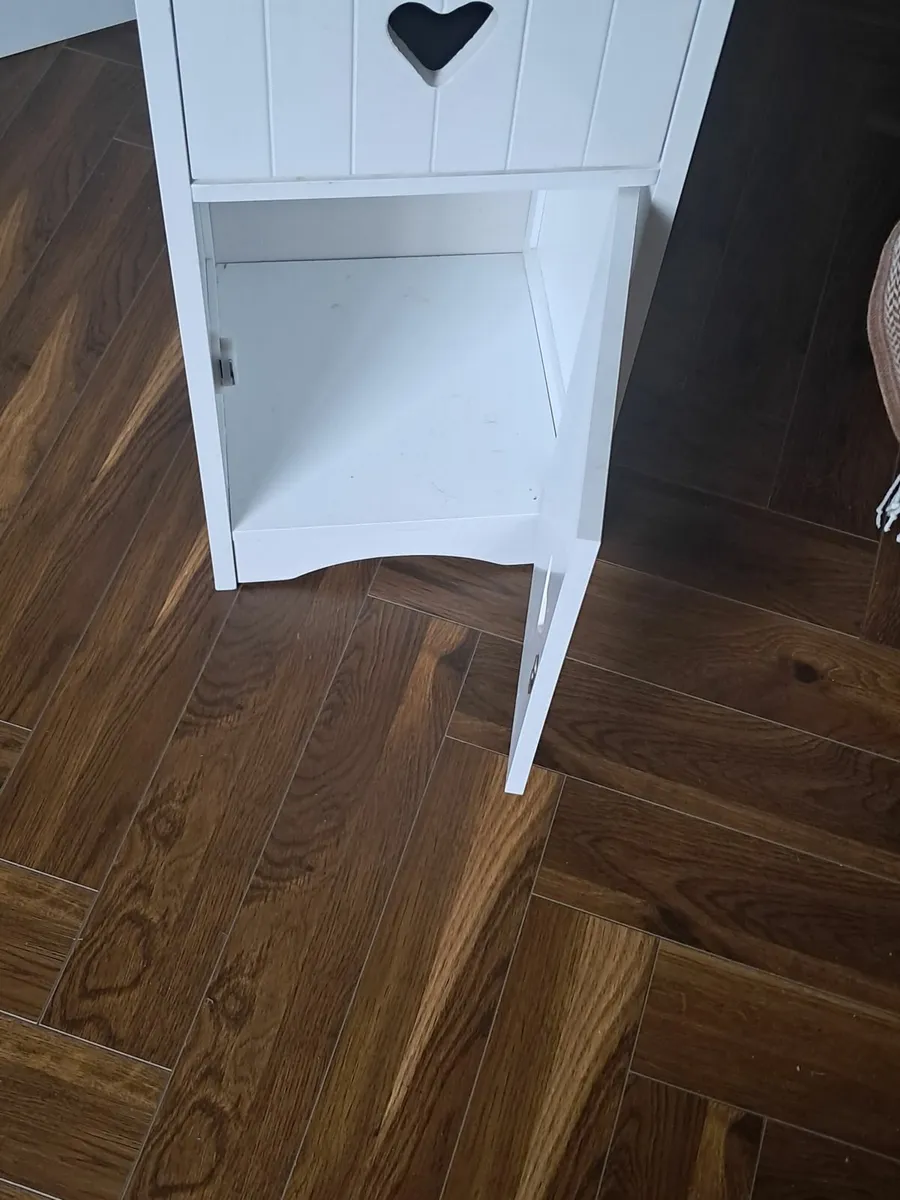Small cabinet - Image 4